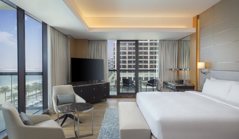 King One Bedroom Suite with Sea View